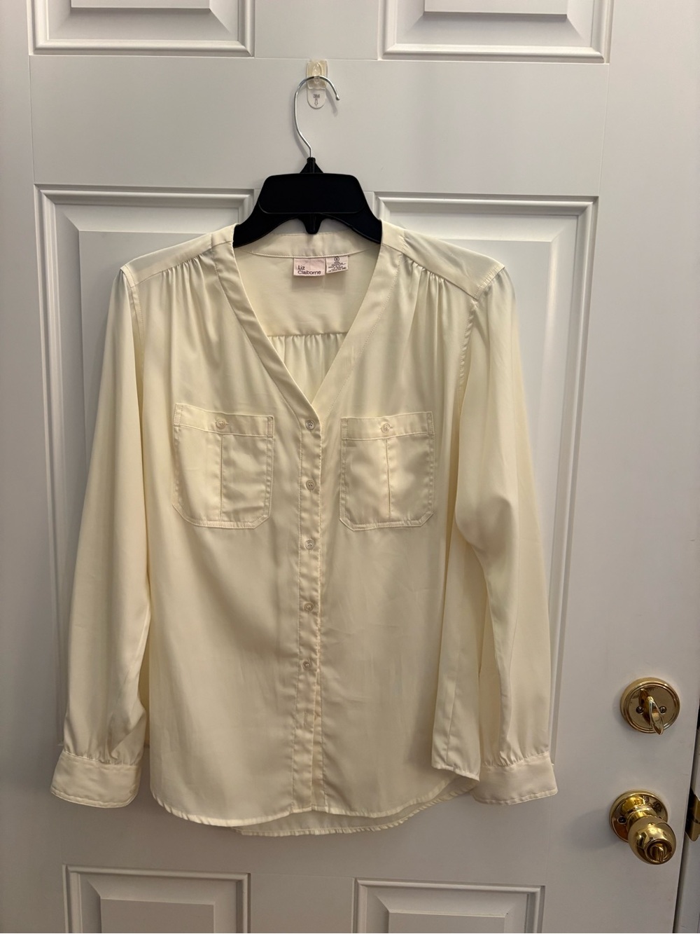 Liz Claiborne Cream Button-Front V-Neck Blouse